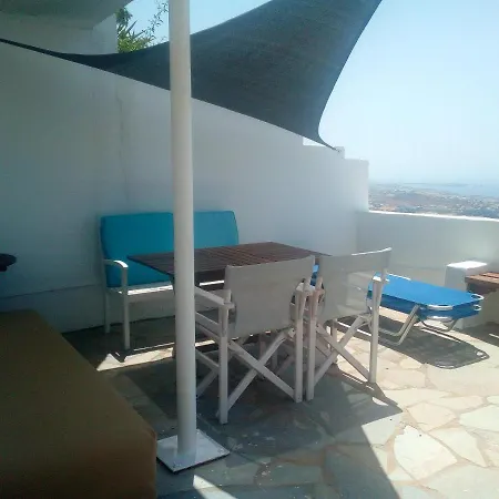 With 2 Bedrooms In With Wonderful Sea View Shared Pool Terrace Parikia (Paros)