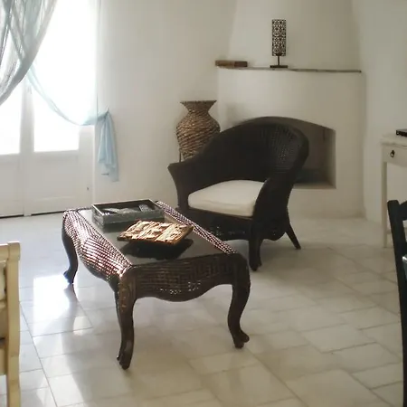 With 2 Bedrooms In With Wonderful Sea View Shared Pool Terrace Parikia (Paros)